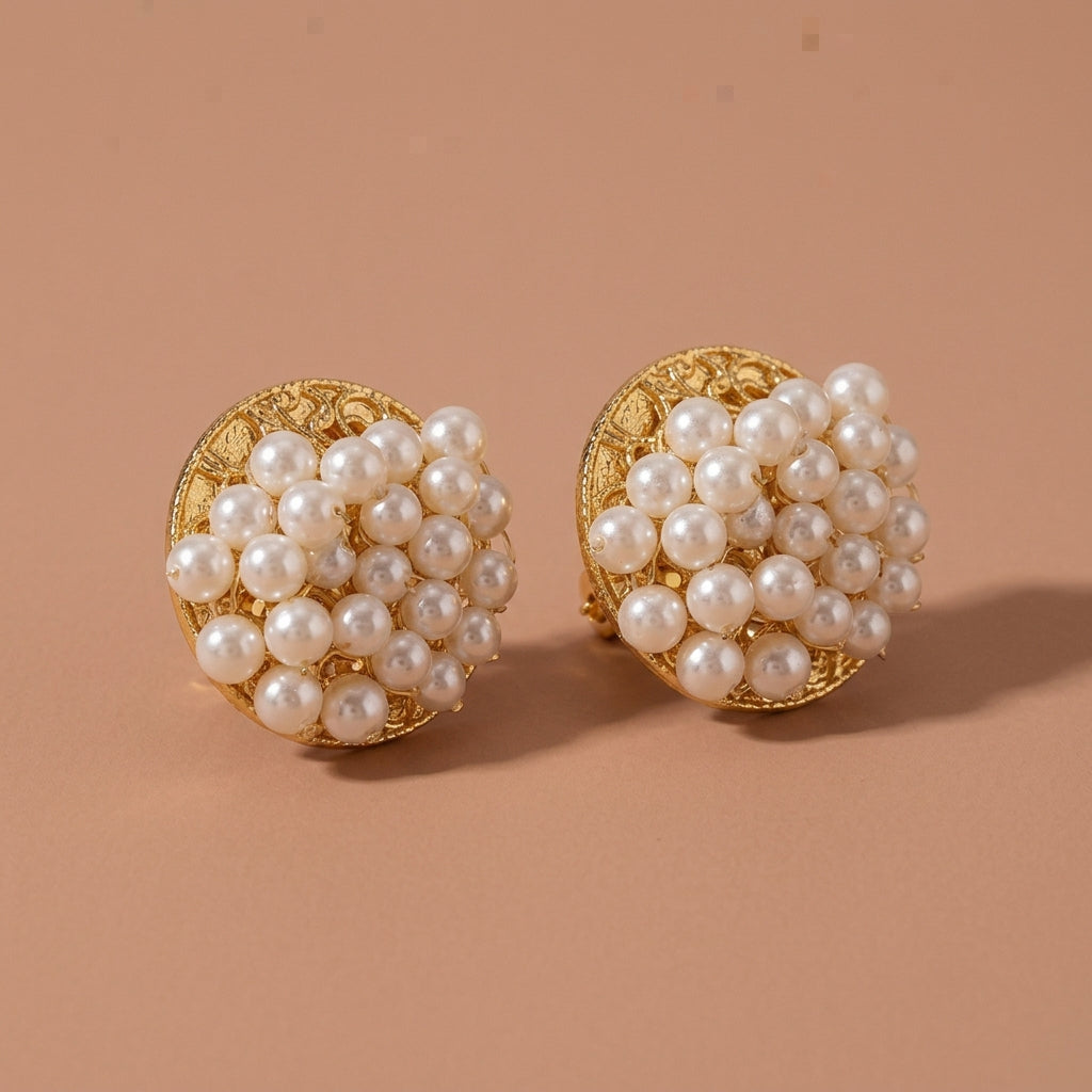 Vintage Carved Metal Cluster Pearl Stud Earrings For Wedding Evening Party