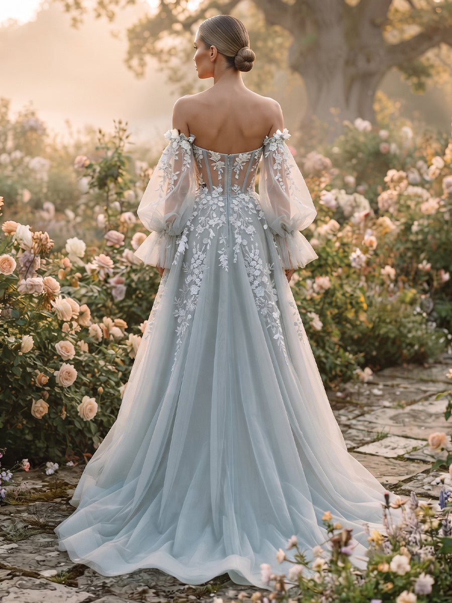 Tulle A-Line Sweetheart Bridal Gowns Chapel Train Lace Appliques Wedding Dresses