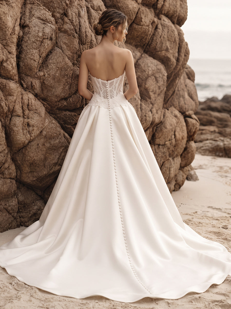 Lace Ball Gown Sweetheart Bridal Gowns Corset Bodice Lace Appliques Wedding Dresses