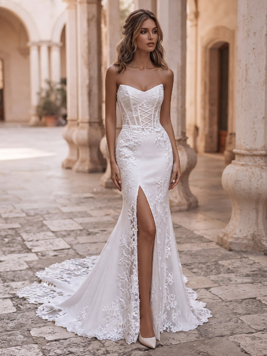 Mermaid Tulle Strapless Bridal Gowns Lace Appliques Illusion Back Wedding Dresses
