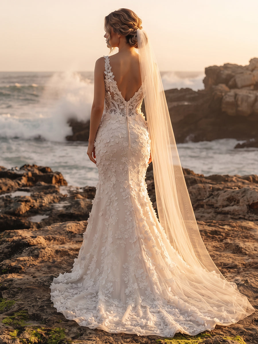 Tulle Mermaid V-Neck Bridal Gowns Floor Length 3D Floral Applique Wedding Dresses with Slit