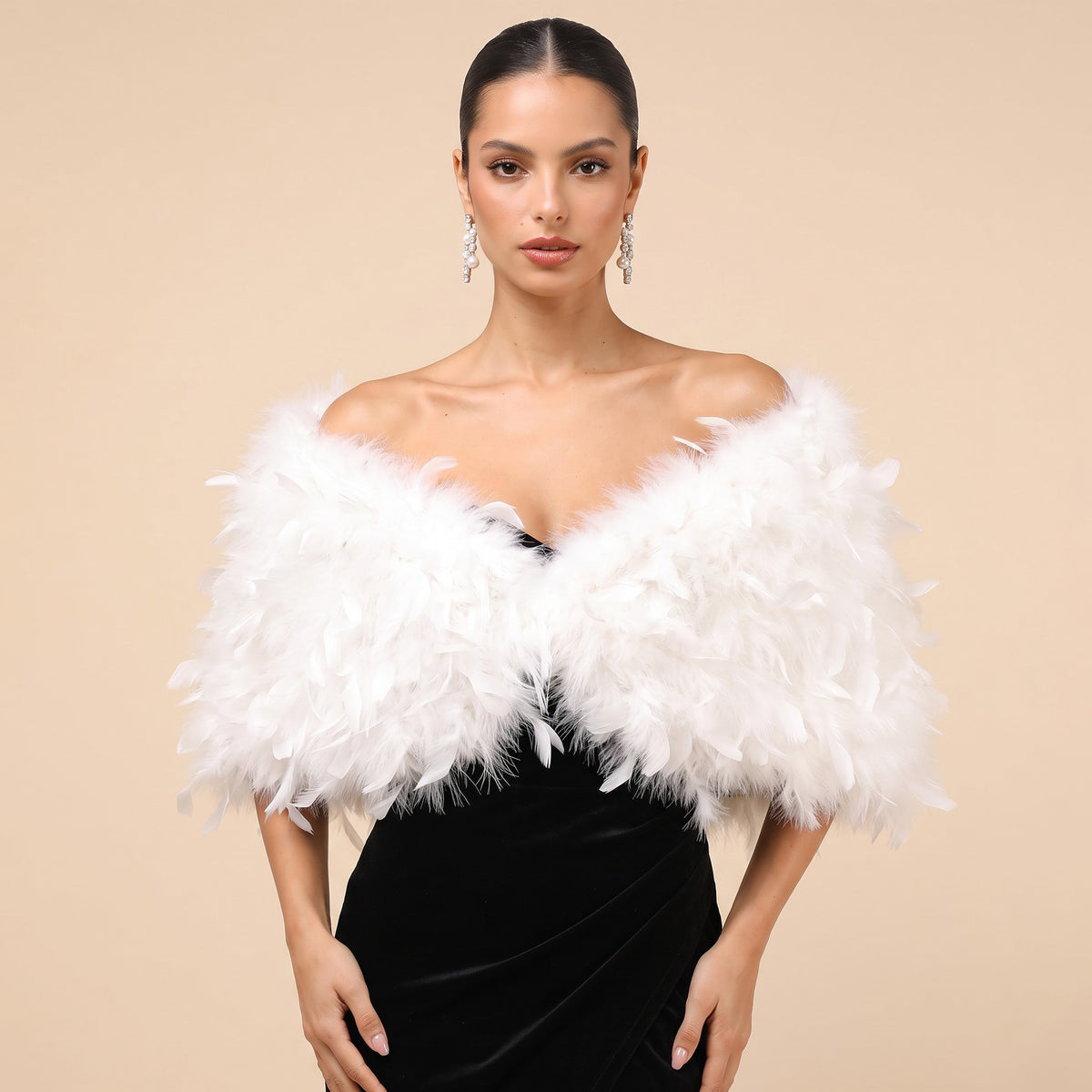 Luxury Feather Capelet Statement Shoulder Wrap For Formal Gowns