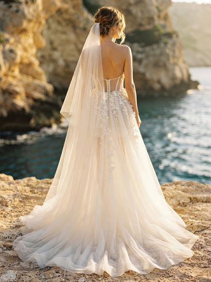 Tulle A-Line Sweetheart Bridal Gowns Corset Bodice Wedding Dresses with Detachable Train