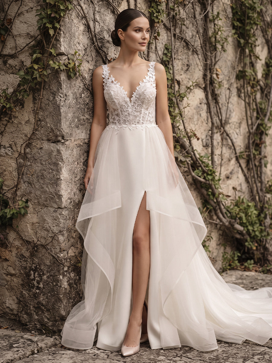 Organza A-Line V-Neck Bridal Gowns Floor Length Lace Appliques Wedding Dresses with Slit