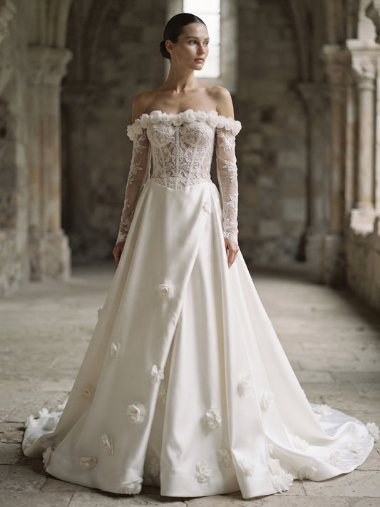 Lace Ball Gown Off-the-Shoulder Bridal Gowns Floor Length 3D Floral Applique Wedding Dresses